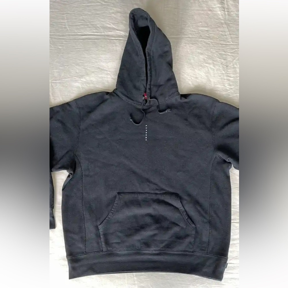 NWT SUPREME Micro Logo Hoodie Size L